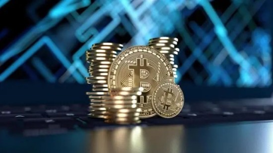 比特币疯涨 专家称风险不容忽视